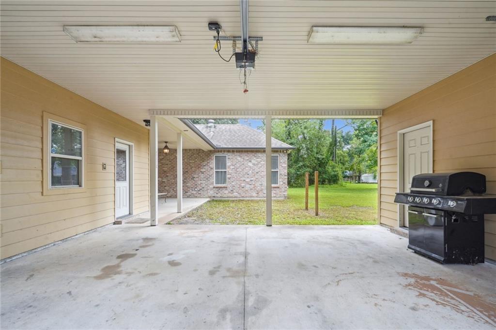 12422 Katie Drive, Gonzales, Louisiana image 22