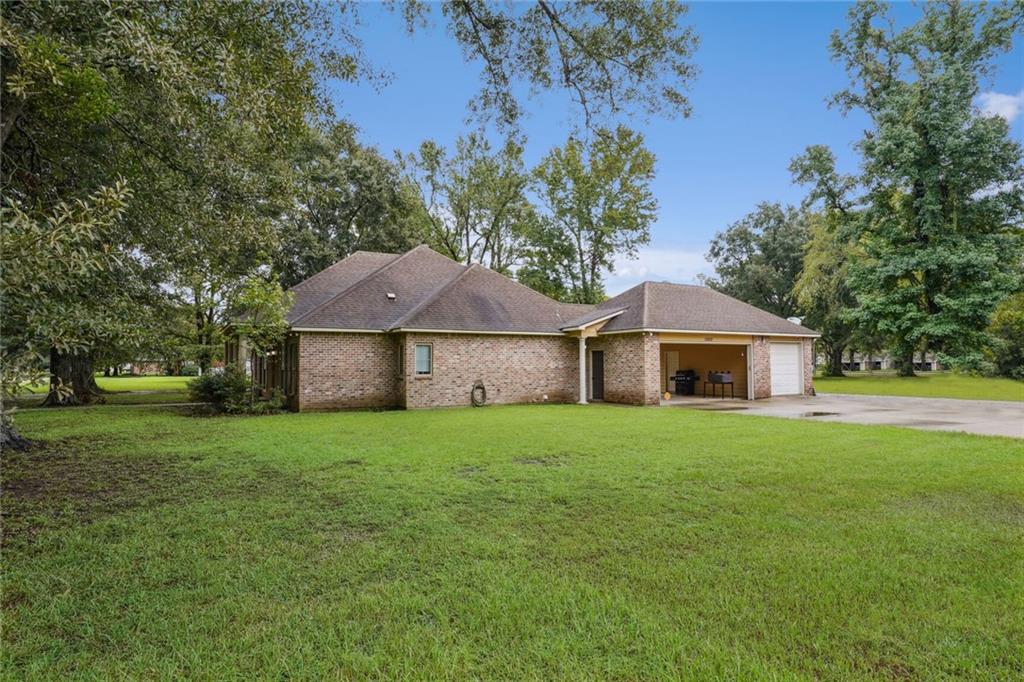 12422 Katie Drive, Gonzales, Louisiana image 23