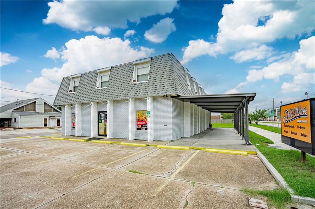 1200 E Judge Perez Drive, Chalmette, Louisiana image 8