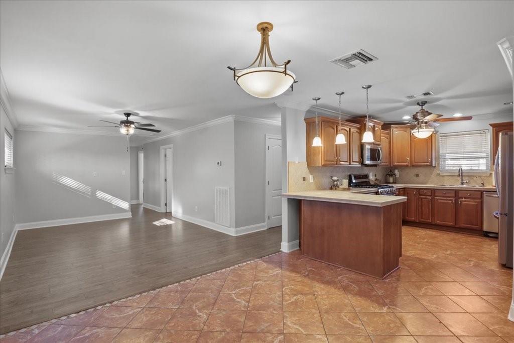 2016 Pelitere Cove, Chalmette, Louisiana image 4