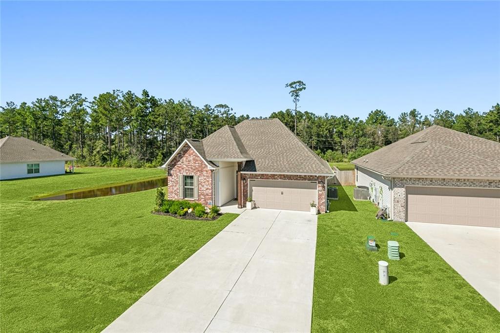 11297 Clover Knoll Drive, Covington, Louisiana image 2