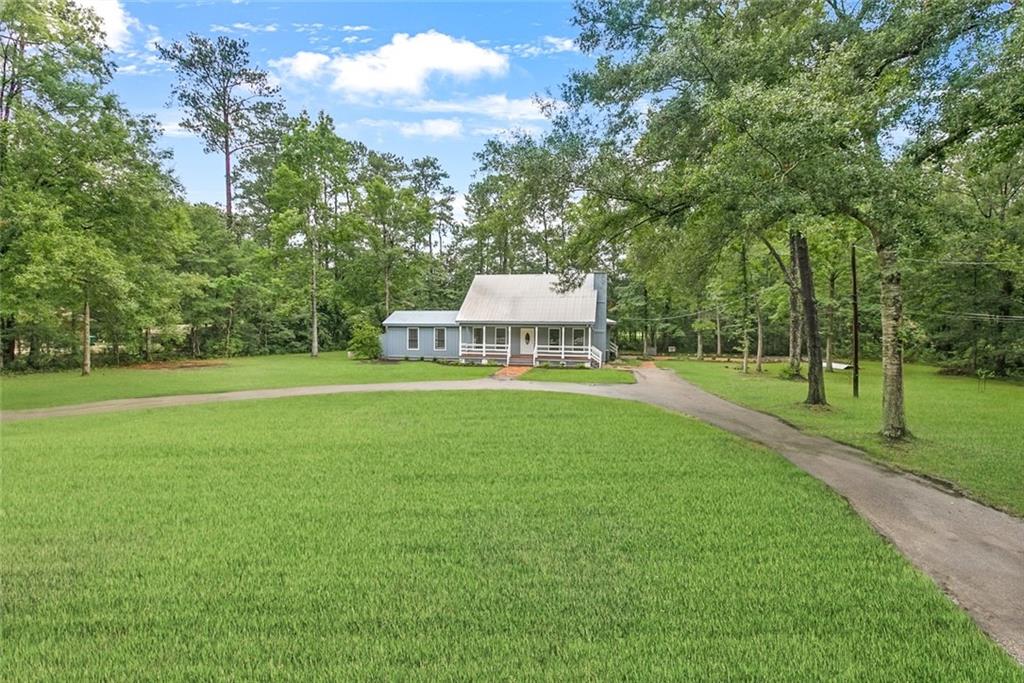 1735 Lotus Road, Mandeville, Louisiana image 1