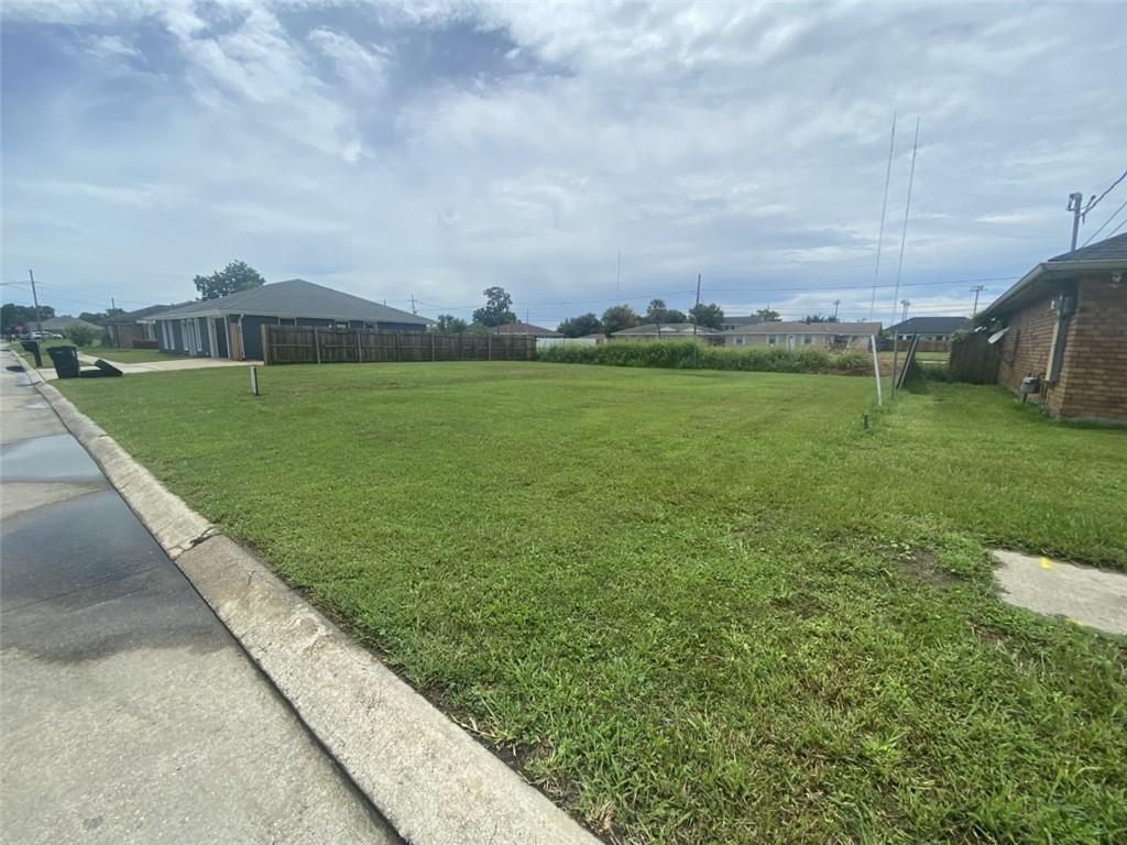 3816 Gallo Drive, Chalmette, Louisiana image 1