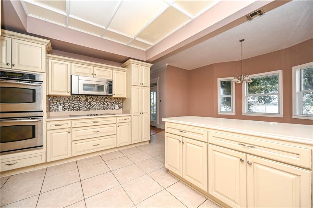 313 Moonraker Drive, Slidell, Louisiana image 8