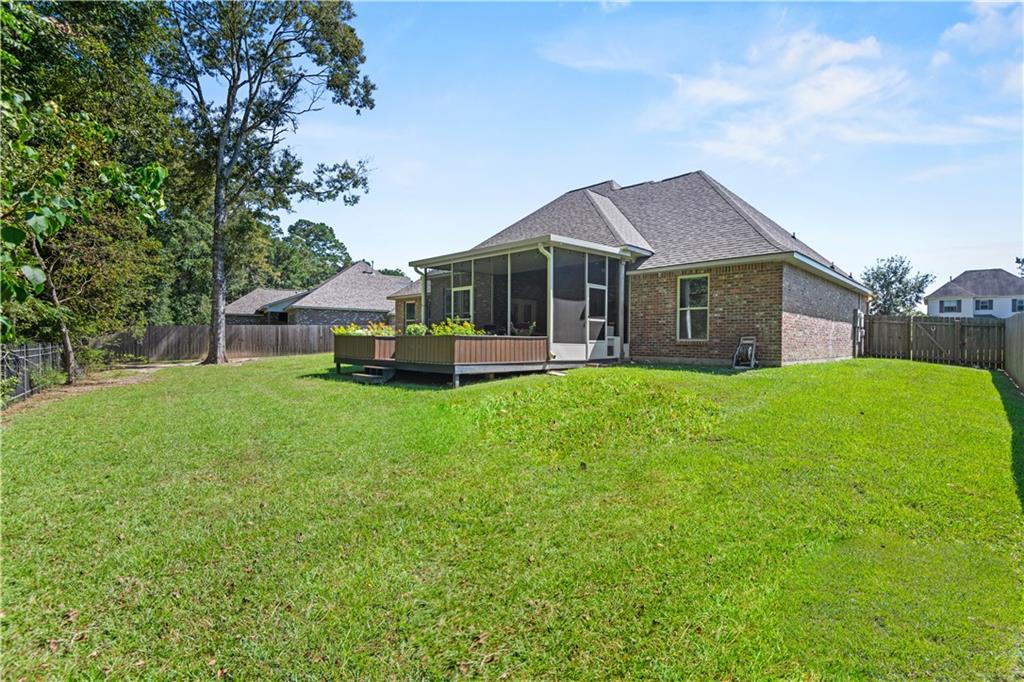 640 Pine Grove Loop, Madisonville, Louisiana image 21