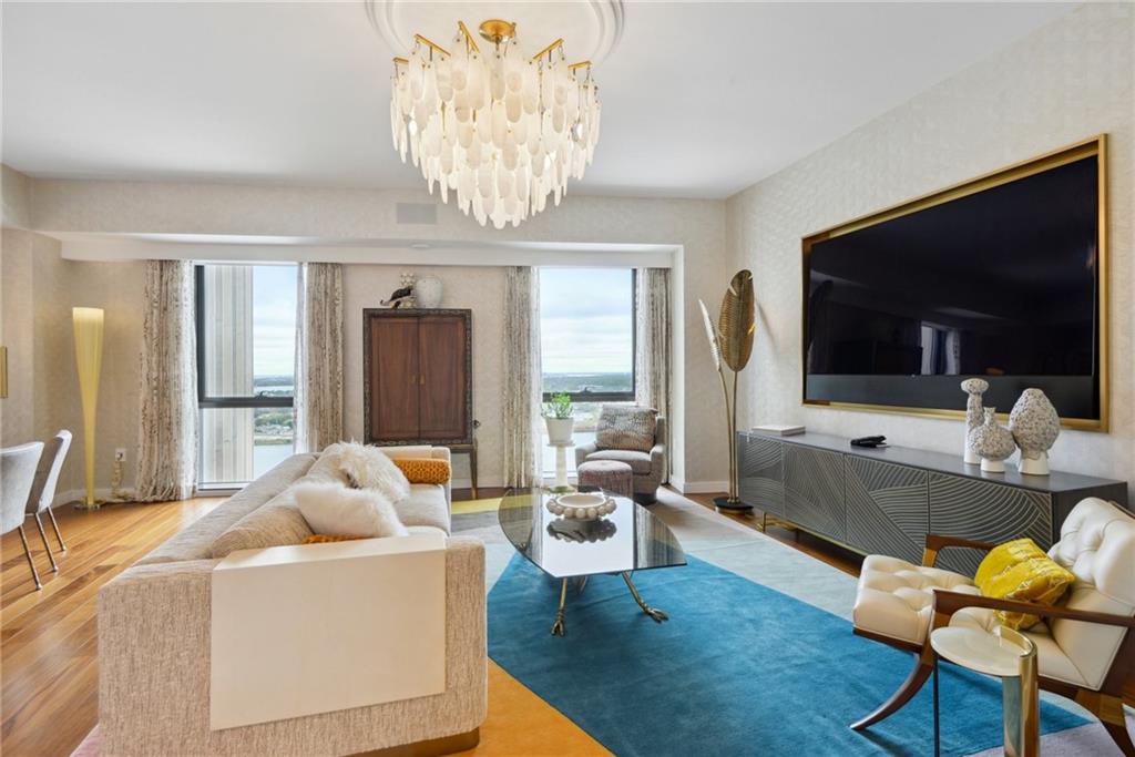 2 Canal Street #2506, New Orleans, Louisiana image 9
