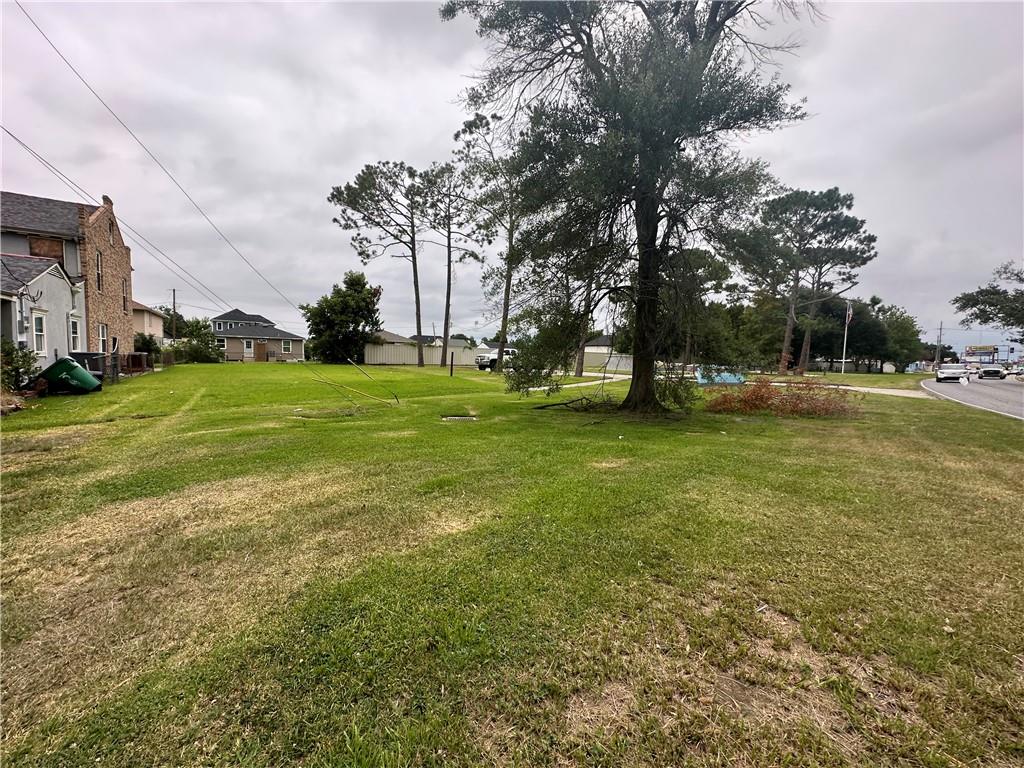 7215 W Judge Perez Drive, Arabi, Louisiana image 2