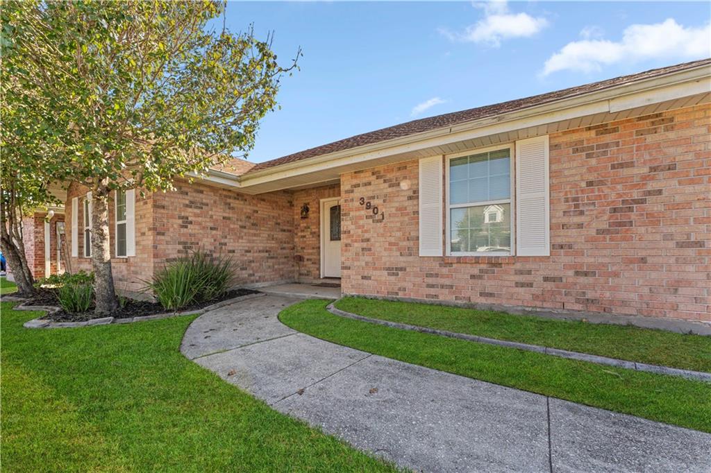 3901 Despaux Drive, Chalmette, Louisiana image 2