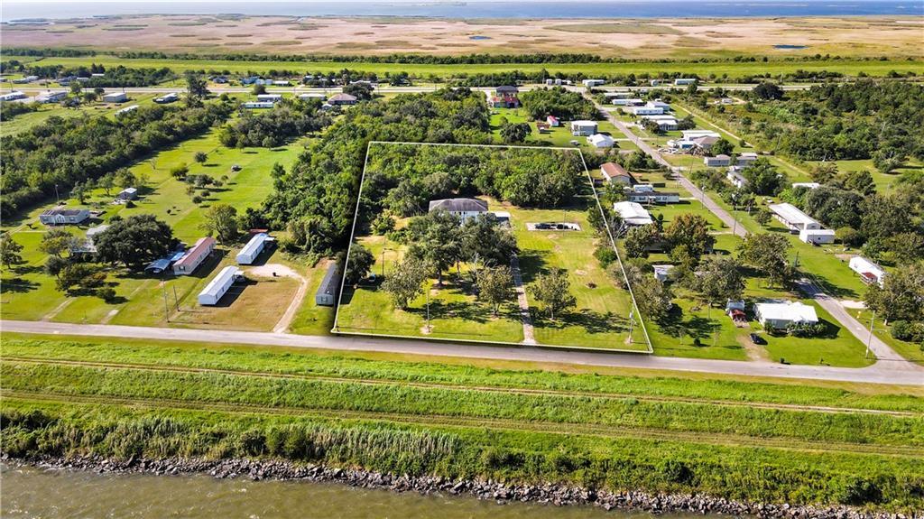 39574 Boothville River Road, Buras, Louisiana image 4
