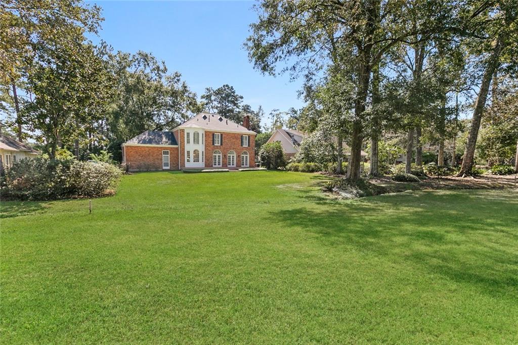 677 N Beau Chene Drive, Mandeville, Louisiana image 23