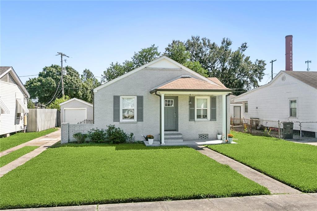 19 W Chalmette Circle, Chalmette, Louisiana image 1