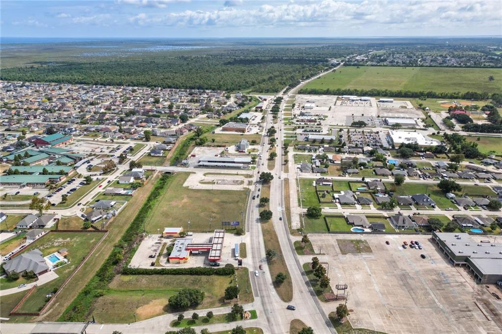 Judge Perez Drive, Meraux, Louisiana image 6