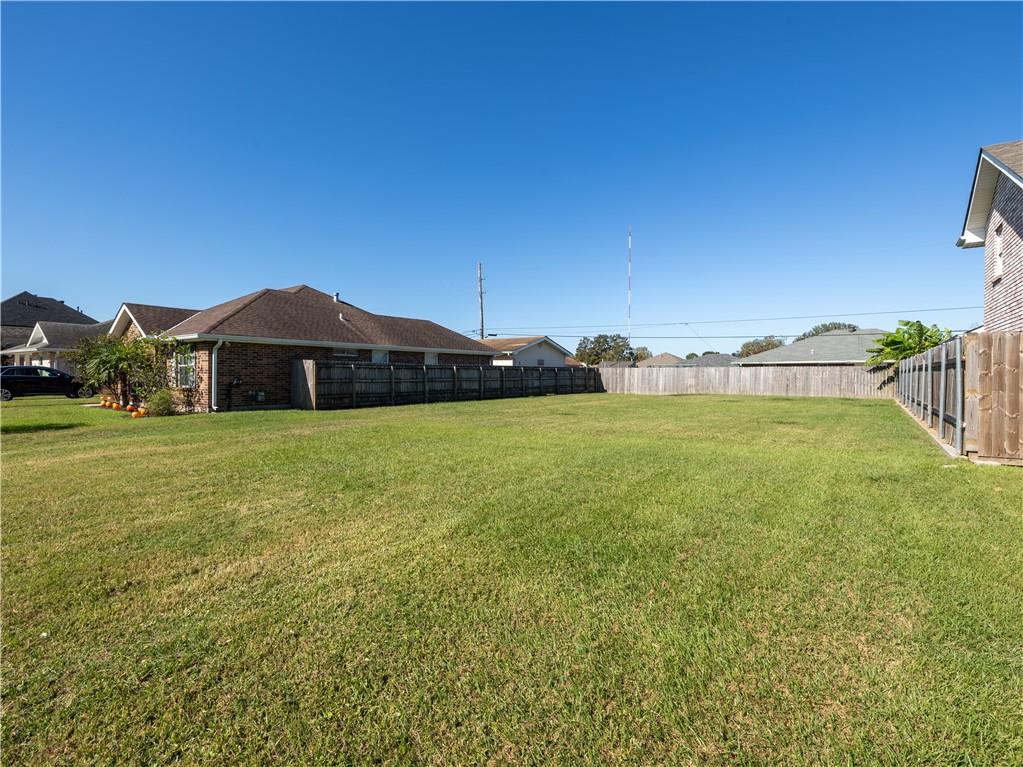 3700 Karen Drive, Chalmette, Louisiana image 4