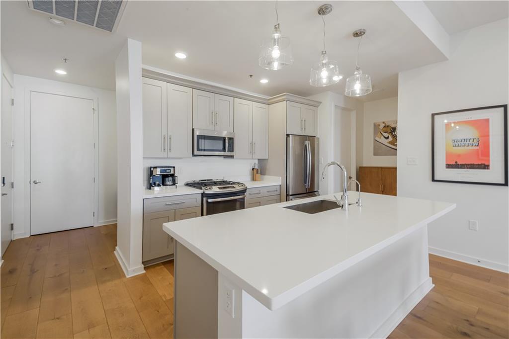 8616 Oak Street #301, New Orleans, Louisiana image 3