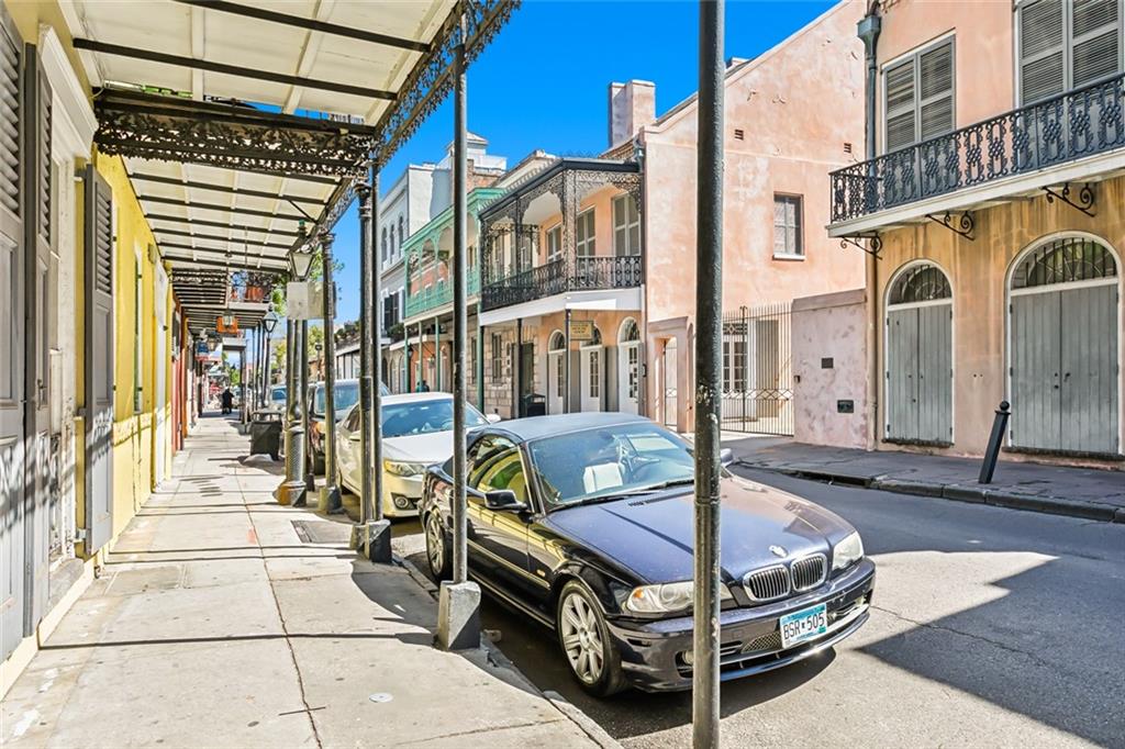 1117 Royal Street #1, New Orleans, Louisiana image 2