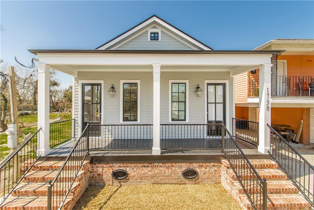 1736 38 Louisa Street, New Orleans, Louisiana image 1