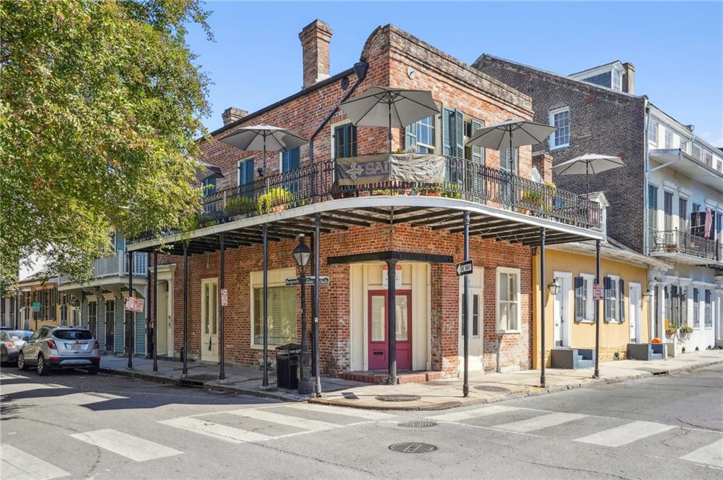 1206 Burgundy Street #5, New Orleans, Louisiana image 2