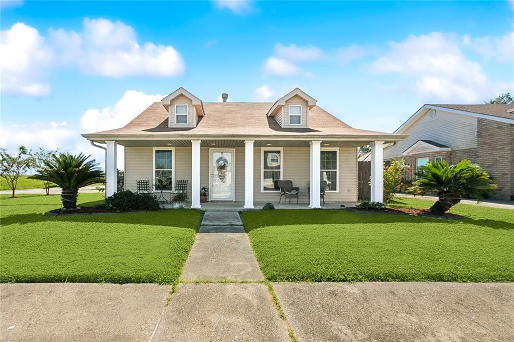 3421 Moss Lane, Violet, Louisiana image 1