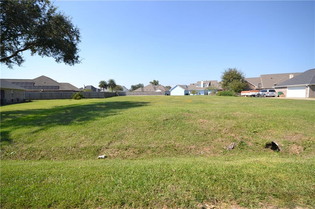 108 Choctaw Drive, Luling, Louisiana image 2