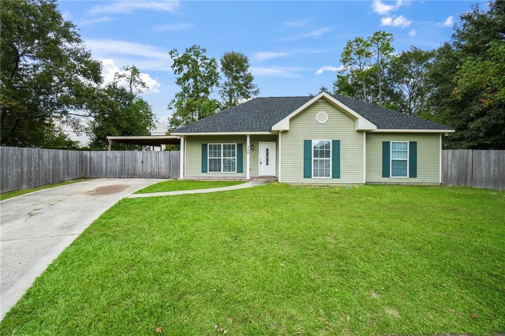 358 Oriole Drive, Slidell, Louisiana image 1