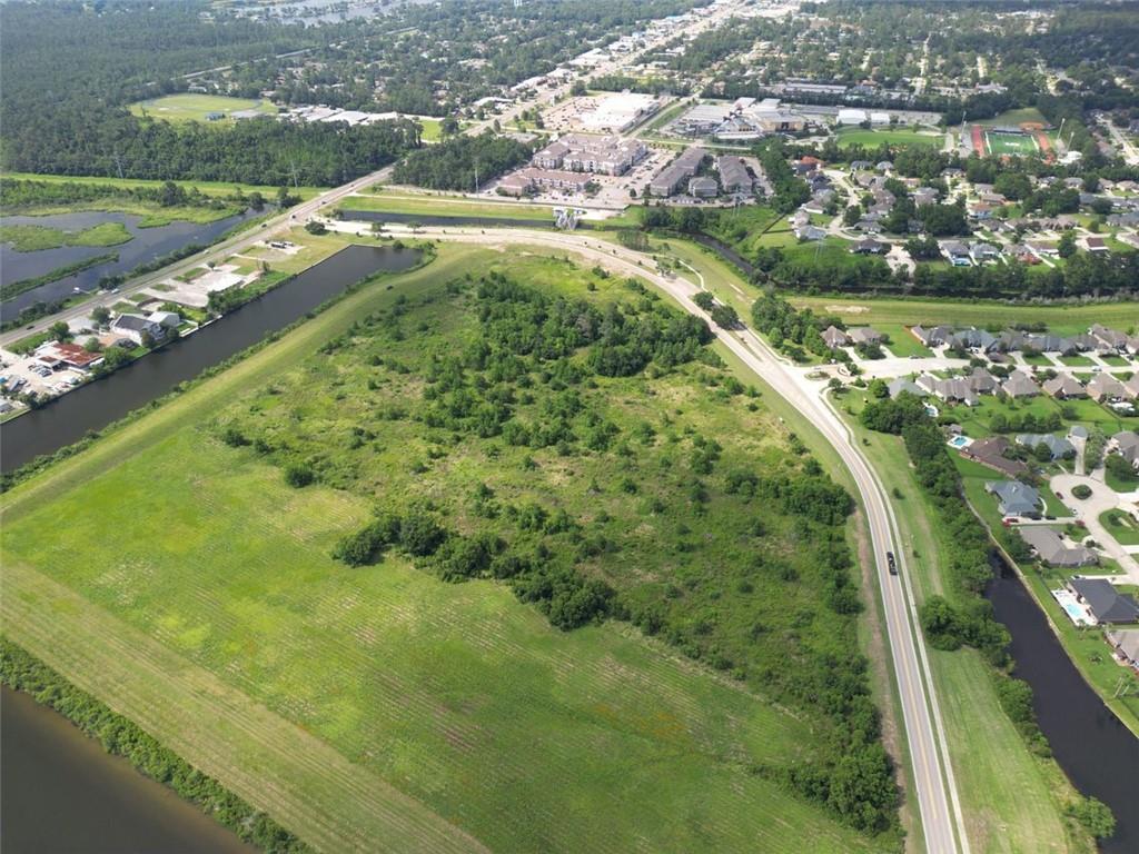 Oak Harbor Boulevard, Slidell, Louisiana image 4