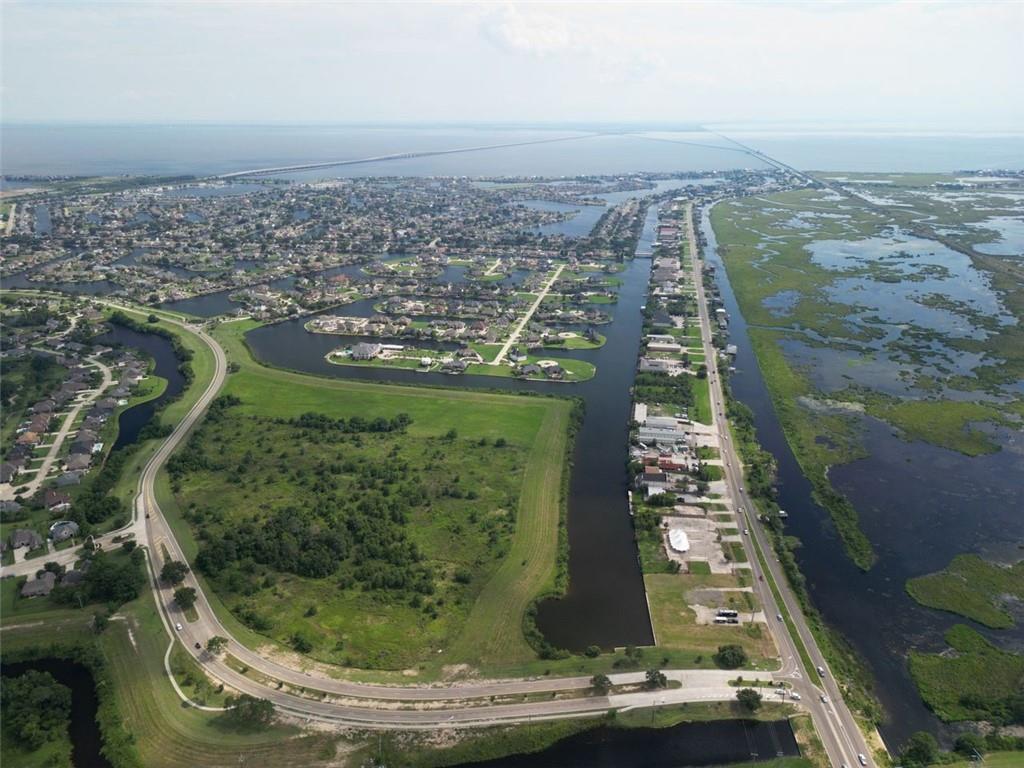 Oak Harbor Boulevard, Slidell, Louisiana image 7