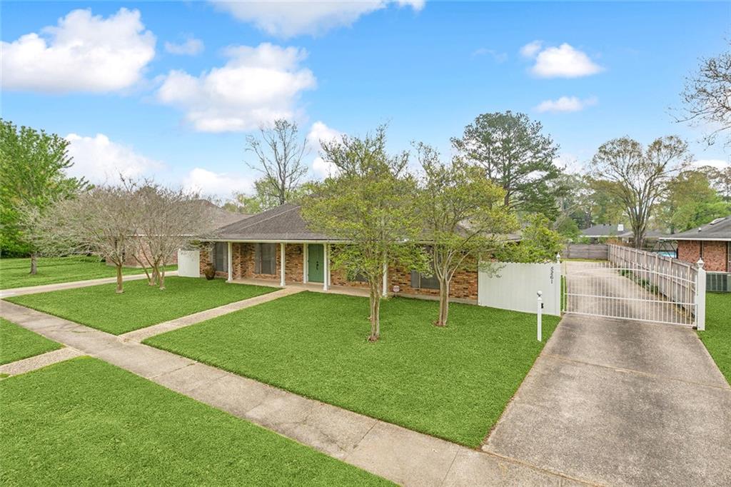 5261 Kennesaw Drive, Baton Rouge, Louisiana image 2