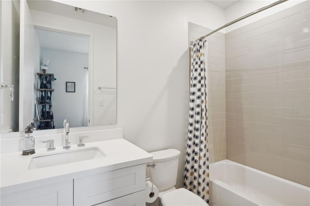 8616 Oak Street #401, New Orleans, Louisiana image 11