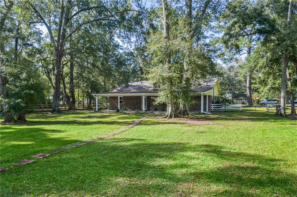 35 Helen Drive, Madisonville, Louisiana image 22