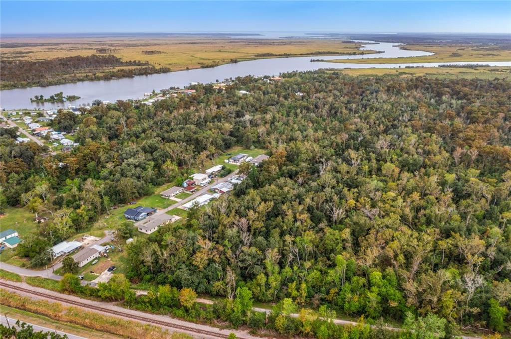 Ridge Road, Des Allemands, Louisiana image 1