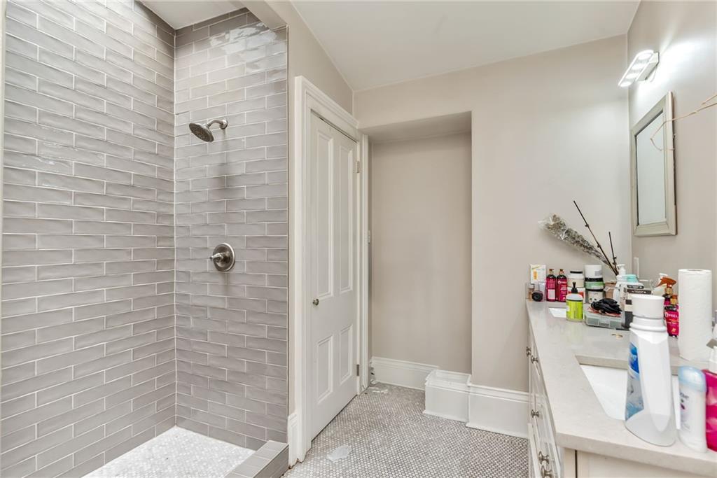 1117 Bourbon Street, New Orleans, Louisiana image 9