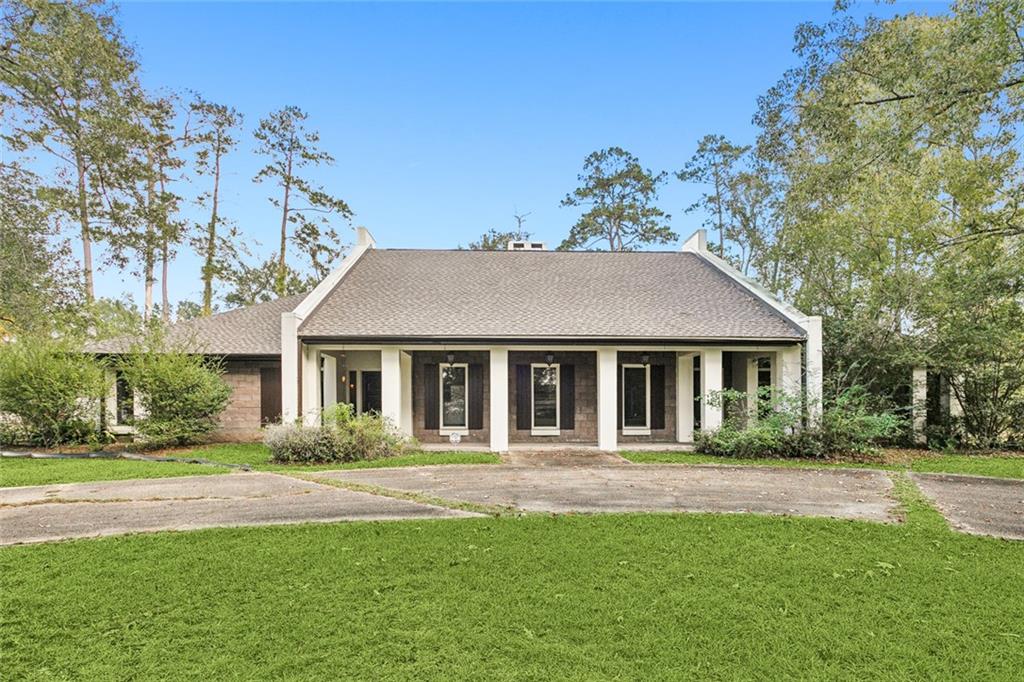 130 Woodhaven Drive, Ponchatoula, Louisiana image 1