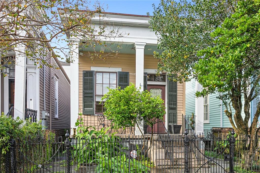 3451 Constance Street, New Orleans, Louisiana image 1