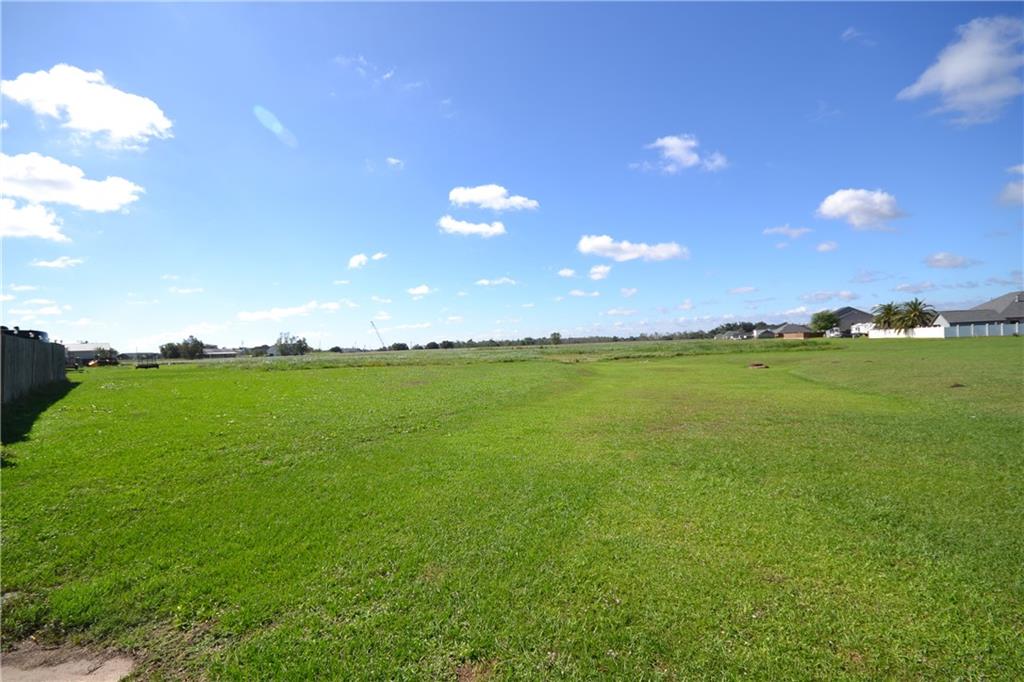 Beau Place Estates Place, Des Allemands, Louisiana image 7