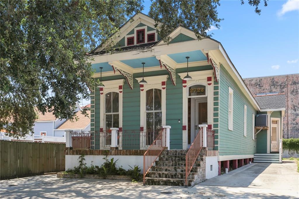 2722 Banks Street, New Orleans, Louisiana image 2