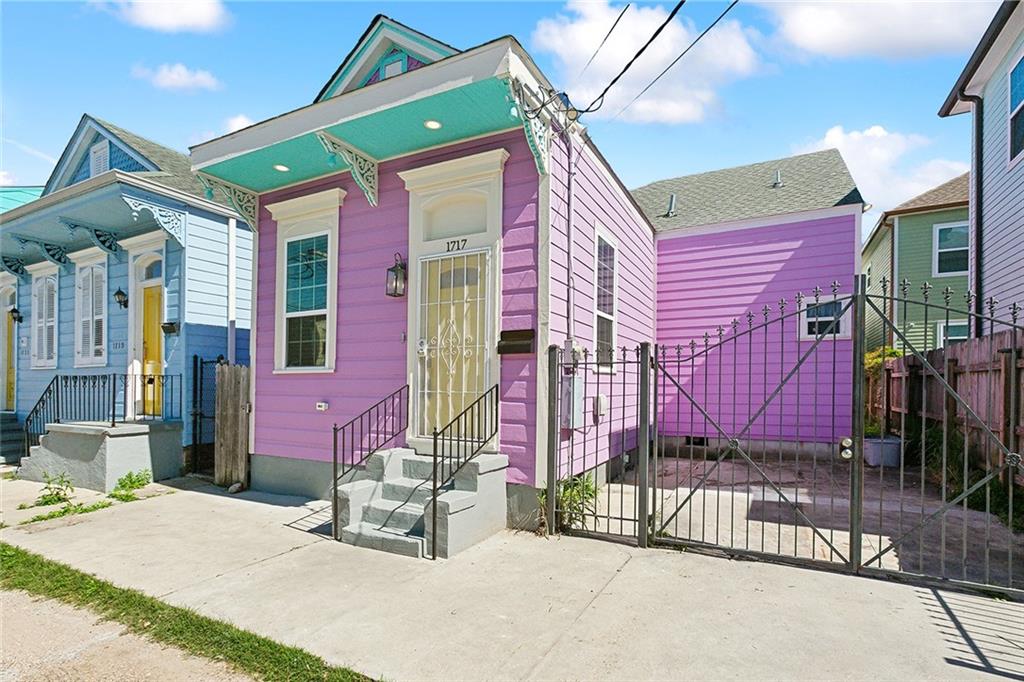 1717 Governor Nicholls Street, New Orleans, Louisiana image 1