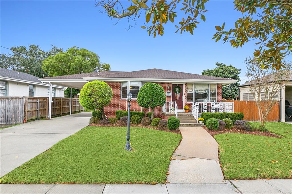 948 Brockenbraugh Court, Metairie, Louisiana image 2