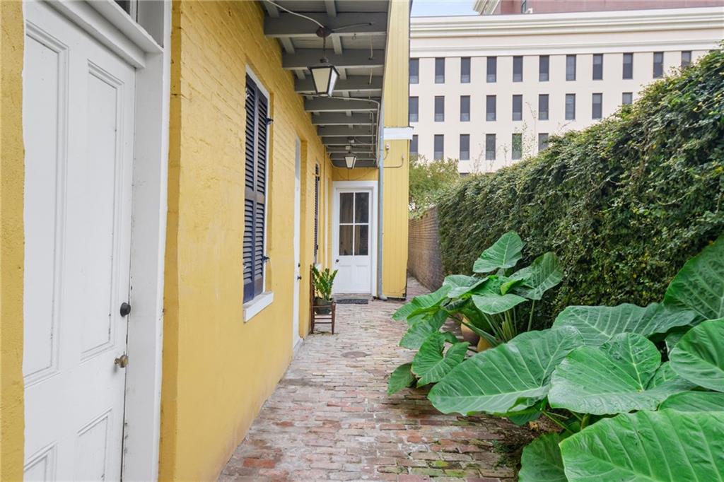 818 Lafayette Street #818, New Orleans, Louisiana image 2