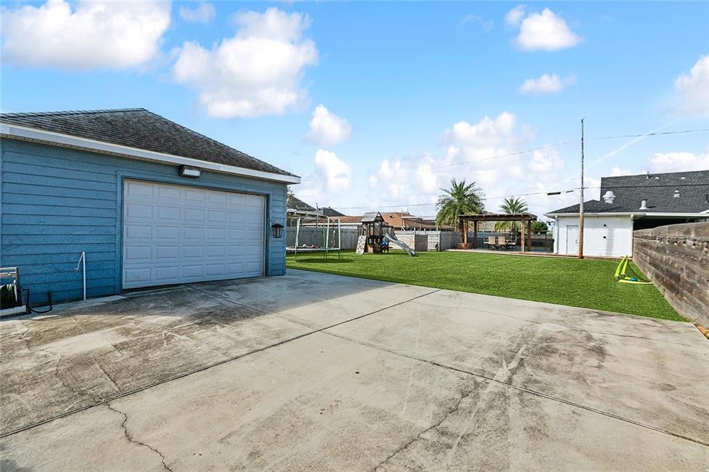 3521 Karen Drive, Chalmette, Louisiana image 25