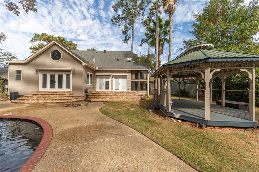 660 Beau Chene Drive, Mandeville, Louisiana image 30