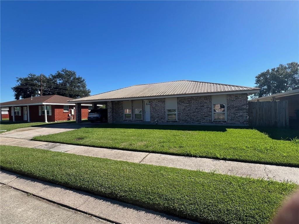 1105 Lecompte Drive, Westwego, Louisiana image 2