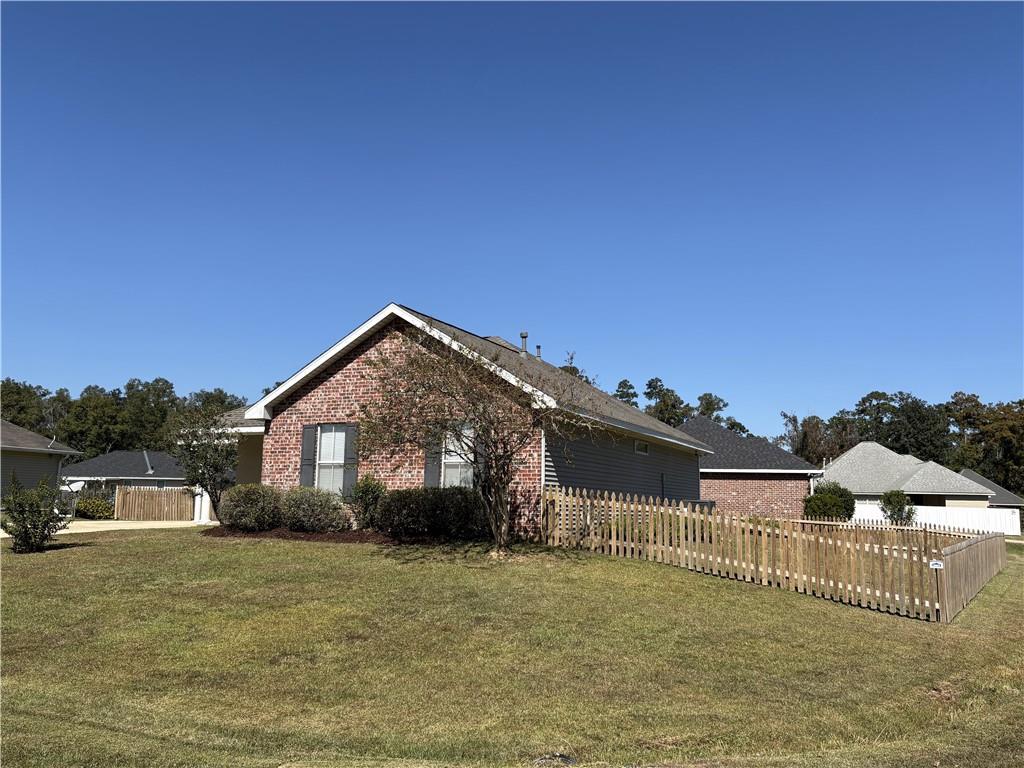 18869 Hunter Drive, Ponchatoula, Louisiana image 2