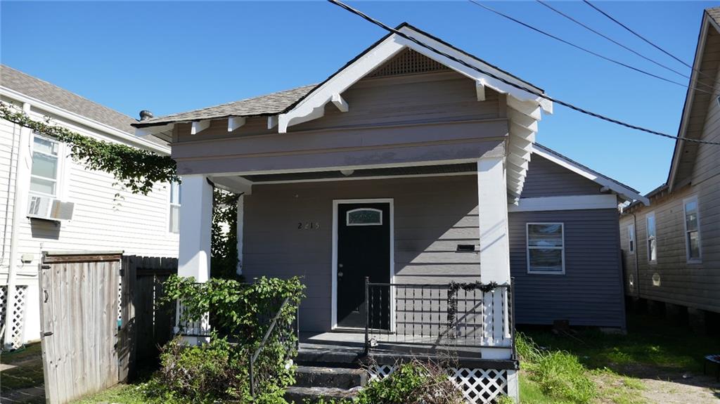 2215 Mandeville Street, New Orleans, Louisiana image 2