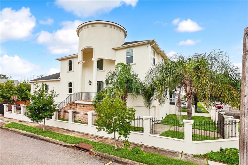 5701 Cartier Avenue, New Orleans, Louisiana image 2