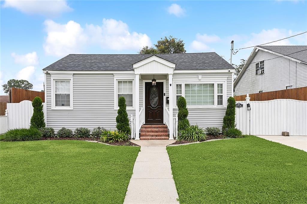 Photo 1 of Single Family Residence at 1916 Kentucky Ave, Kenner, LA 70062 | MLS# 2477420 |  | Sold on 2024-12-20