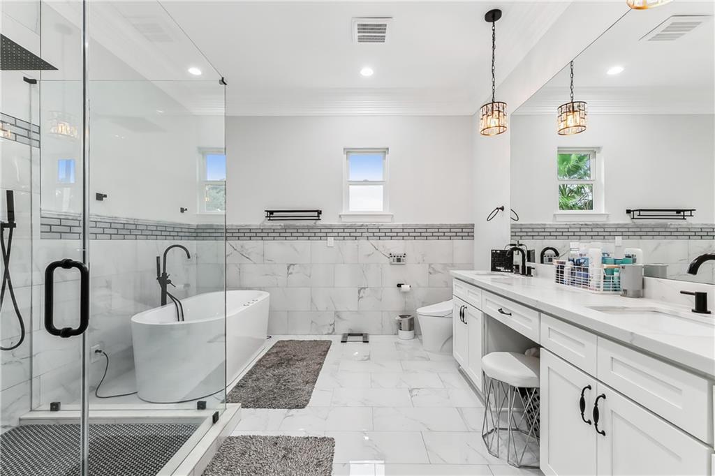 1457 Madrid Street, New Orleans, Louisiana image 10