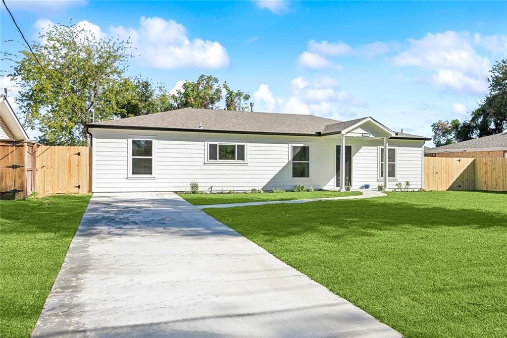 1917 Generes Drive, Harahan, Louisiana image 2