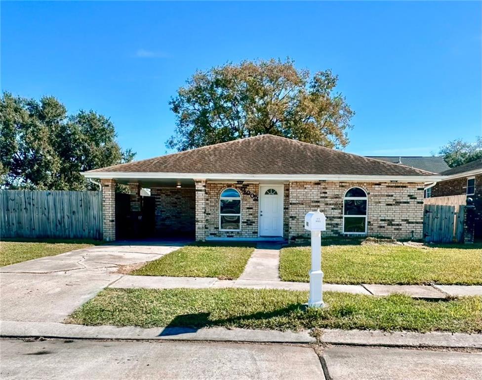 4005 Hamlet Drive, Chalmette, Louisiana image 1