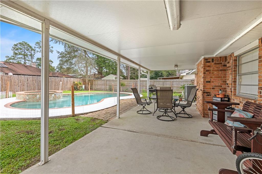 434 Pine Shadows Drive, Slidell, Louisiana image 17