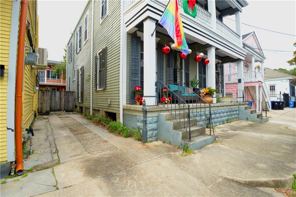 710 12 Marigny Street, New Orleans, Louisiana image 2